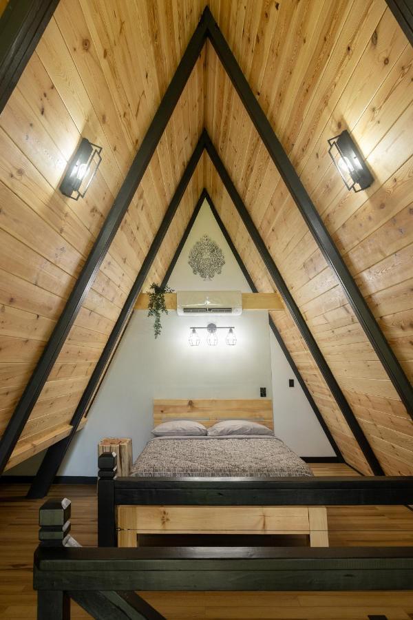 Valhalla Cabins Aframes With Hot Tubs & Sauna Cosby Экстерьер фото
