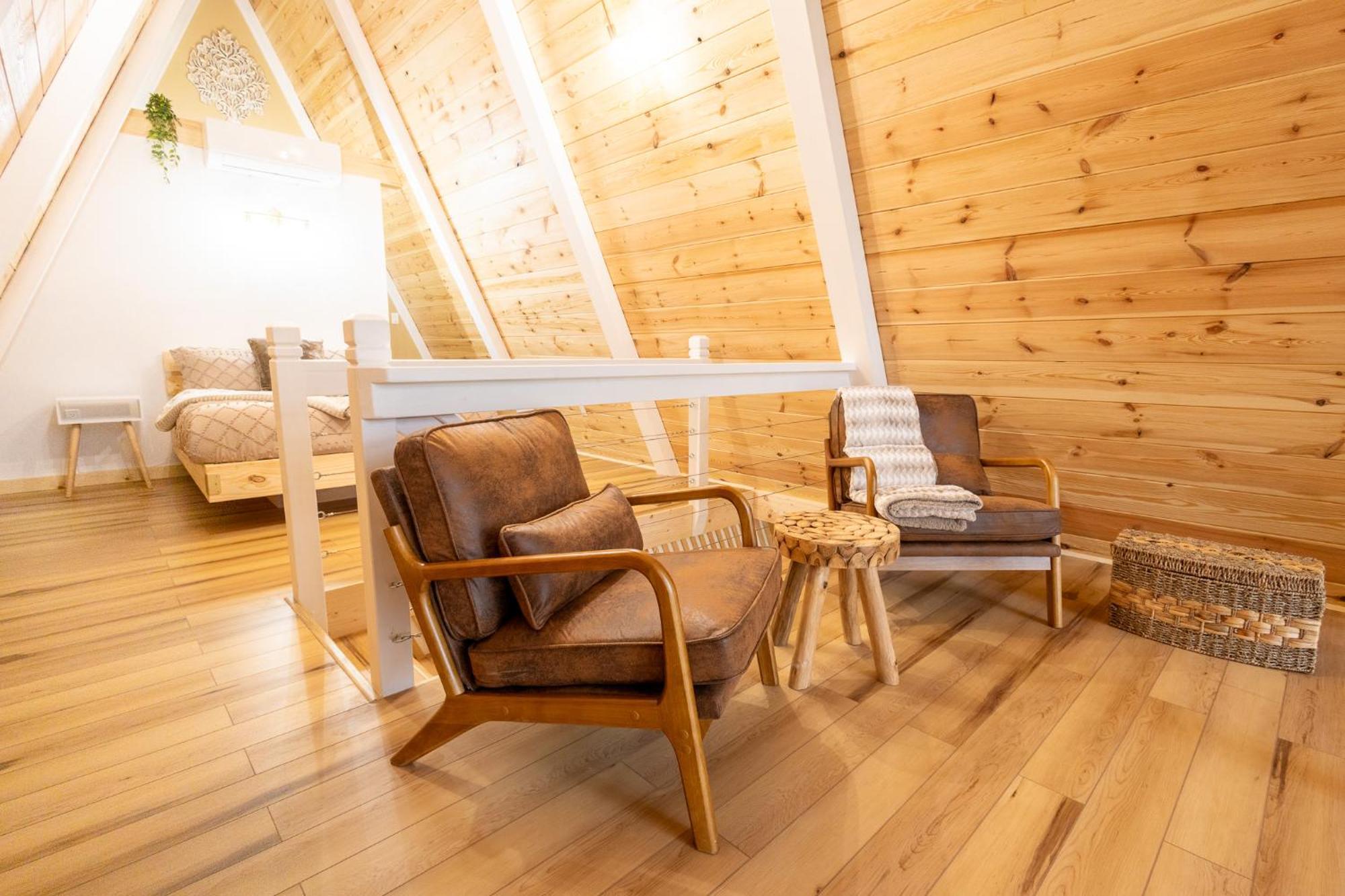 Valhalla Cabins Aframes With Hot Tubs & Sauna Cosby Экстерьер фото